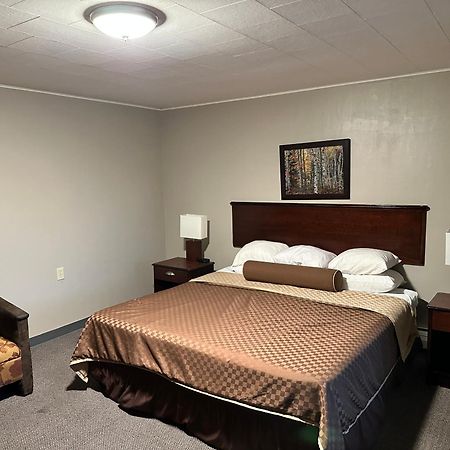 סיינט איגנס Cedar Hill Lodge מראה חיצוני תמונה