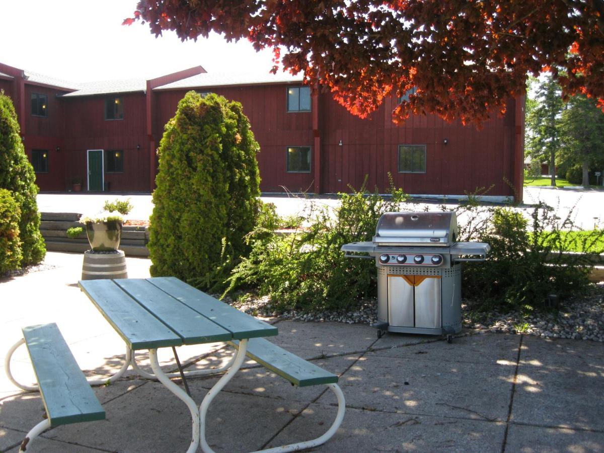 סיינט איגנס Cedar Hill Lodge מראה חיצוני תמונה