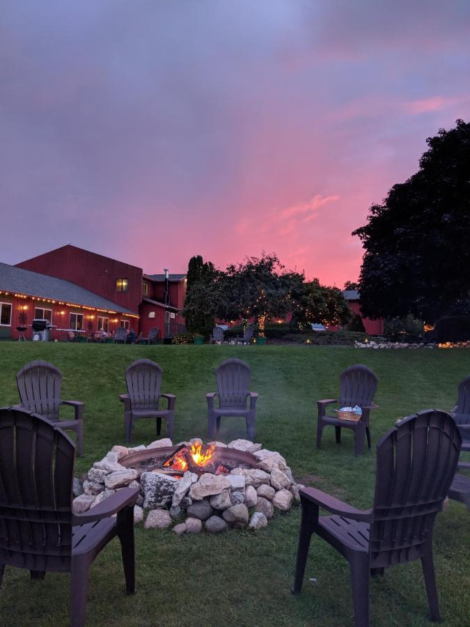 סיינט איגנס Cedar Hill Lodge מראה חיצוני תמונה