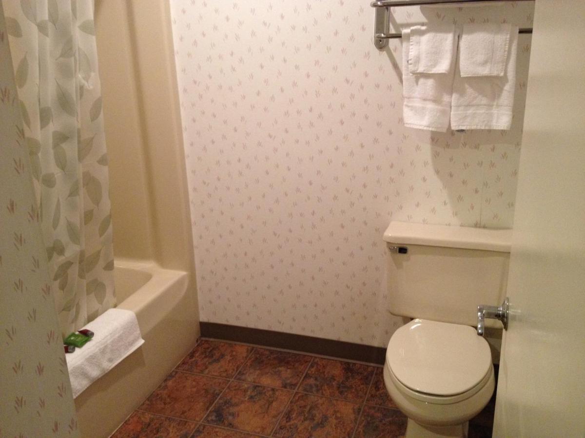 סיינט איגנס Cedar Hill Lodge מראה חיצוני תמונה