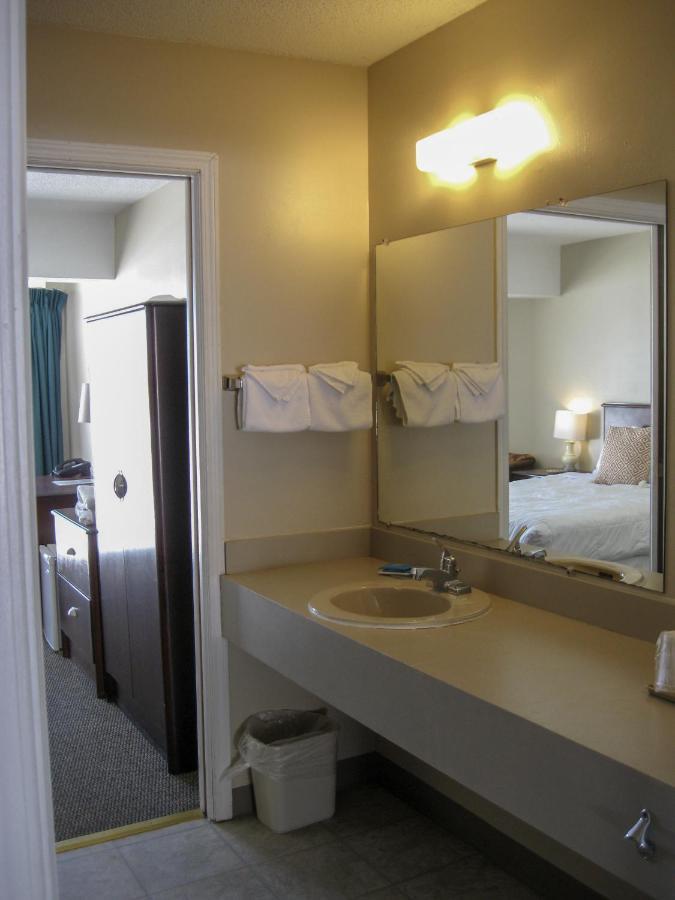סיינט איגנס Cedar Hill Lodge מראה חיצוני תמונה