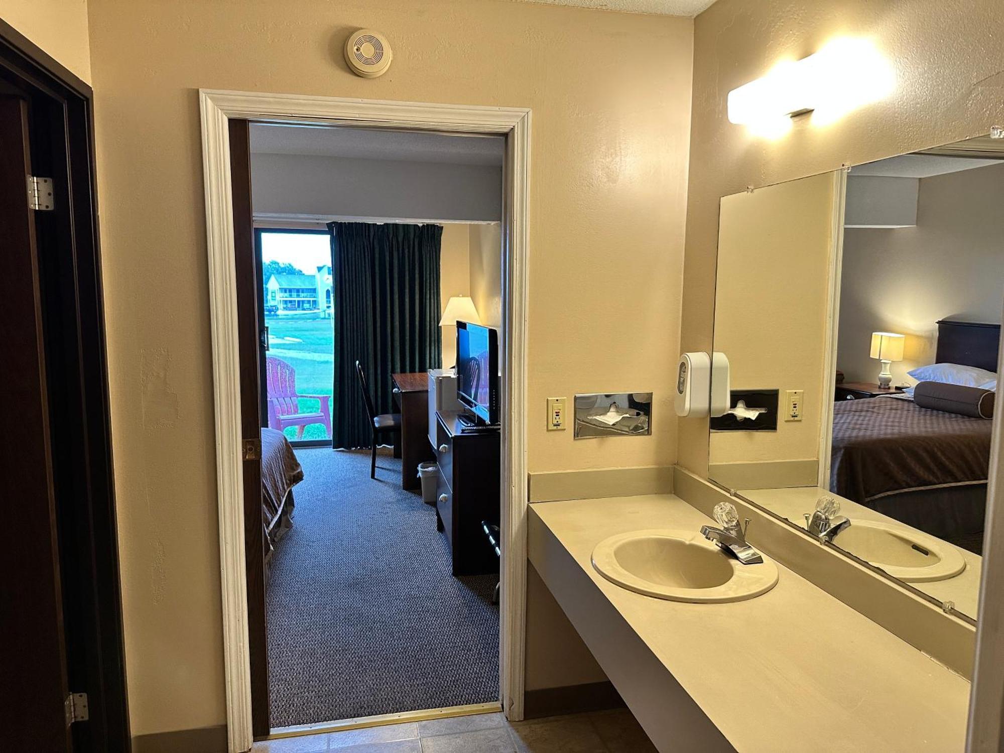 סיינט איגנס Cedar Hill Lodge מראה חיצוני תמונה